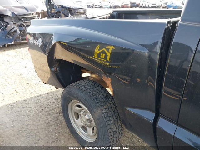 12669708 :رقم المزاد ، 1D7HW28K77S119767 vin ، 2007 Dodge Dakota Quad/st مزاد بيع