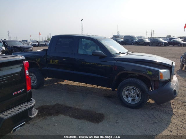 12669708 :رقم المزاد ، 1D7HW28K77S119767 vin ، 2007 Dodge Dakota Quad/st مزاد بيع
