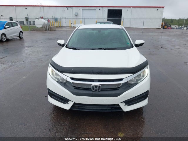 Продажа на аукционе авто 2016 Honda Civic Lx, vin: 2HGFC2E55GH011231, номер лота: 12669712