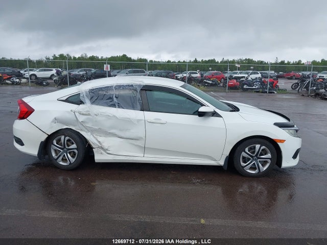 Продажа на аукционе авто 2016 Honda Civic Lx, vin: 2HGFC2E55GH011231, номер лота: 12669712