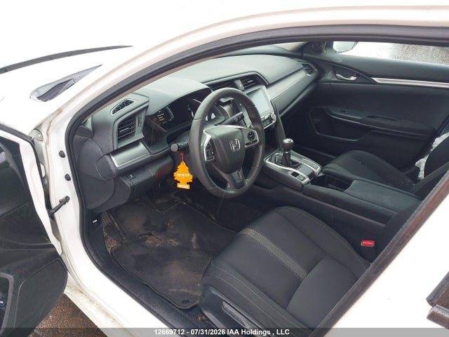 Продажа на аукционе авто 2016 Honda Civic Lx, vin: 2HGFC2E55GH011231, номер лота: 12669712