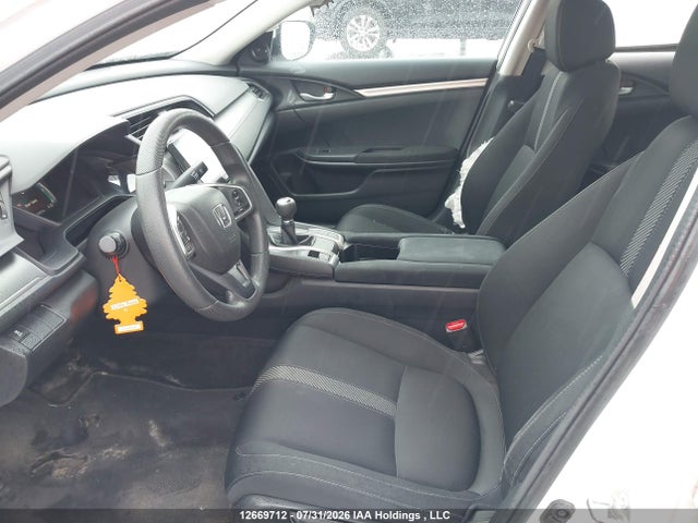 Продажа на аукционе авто 2016 Honda Civic Lx, vin: 2HGFC2E55GH011231, номер лота: 12669712