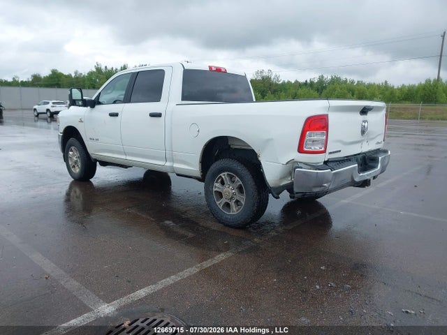 12669715 :رقم المزاد ، 3C63R3DL9RG408635 vin ، 2024 Ram 3500 Big Horn مزاد بيع
