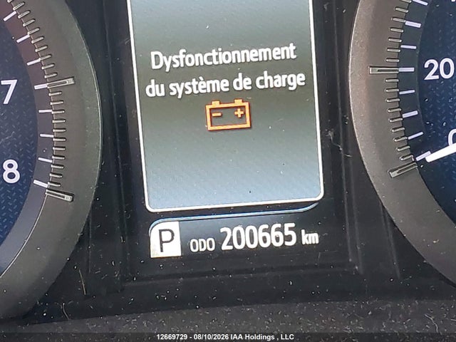 5TDJZ3DC7KS220185 Toyota Sienna Le 7-passenger