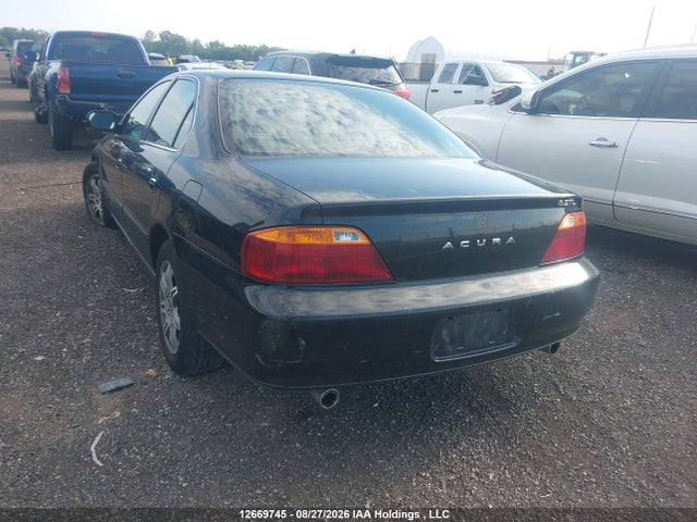 12669745 :رقم المزاد ، 19UUA5646XA803777 vin ، 1999 Acura Tl مزاد بيع