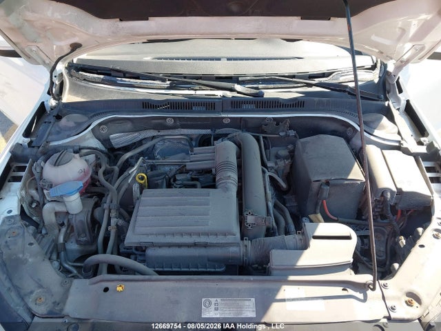 3VW267AJ2GM294190 Volkswagen Jetta 1.4 Tsi Trendline/1.4 Tsi Trendline+