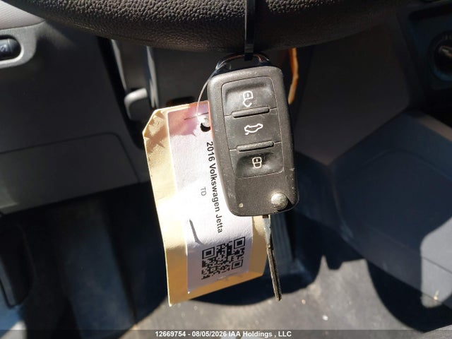 3VW267AJ2GM294190 Volkswagen Jetta 1.4 Tsi Trendline/1.4 Tsi Trendline+