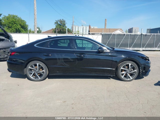 KMHL44J23NA235630 Hyundai Sonata Sport