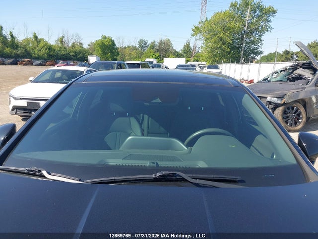 KMHL44J23NA235630 Hyundai Sonata Sport