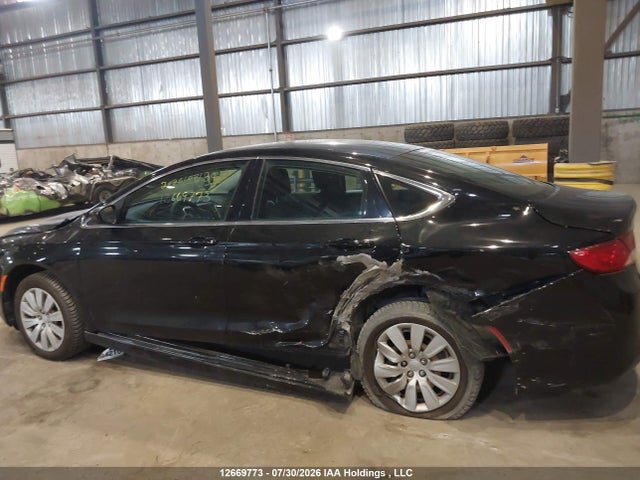 Продаж на аукціоні авто 2015 Chrysler 200, vin: 1C3CCCFB7FN671437, номер лоту: 12669773