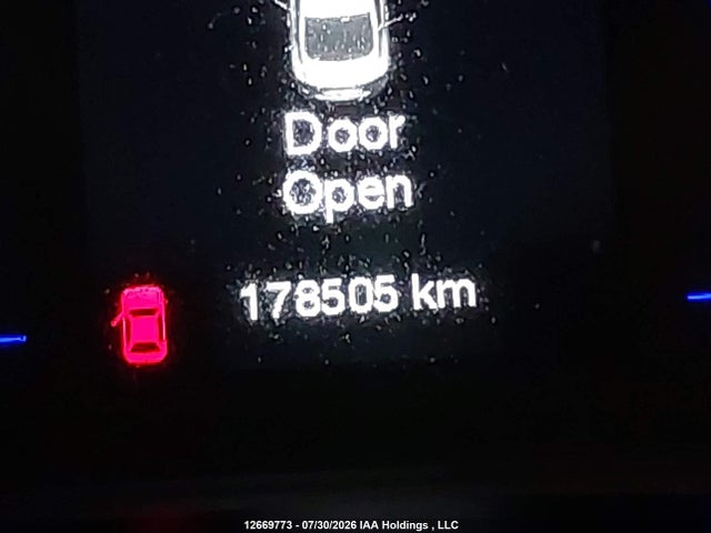 Продаж на аукціоні авто 2015 Chrysler 200, vin: 1C3CCCFB7FN671437, номер лоту: 12669773