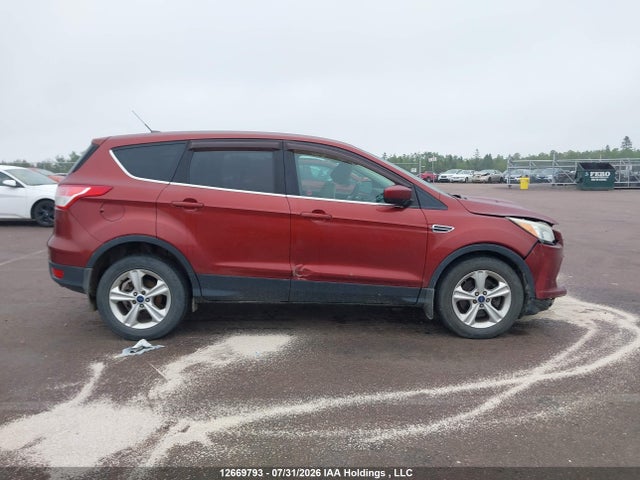 1FMCU9G98EUA64552 Ford ESCAPE SE