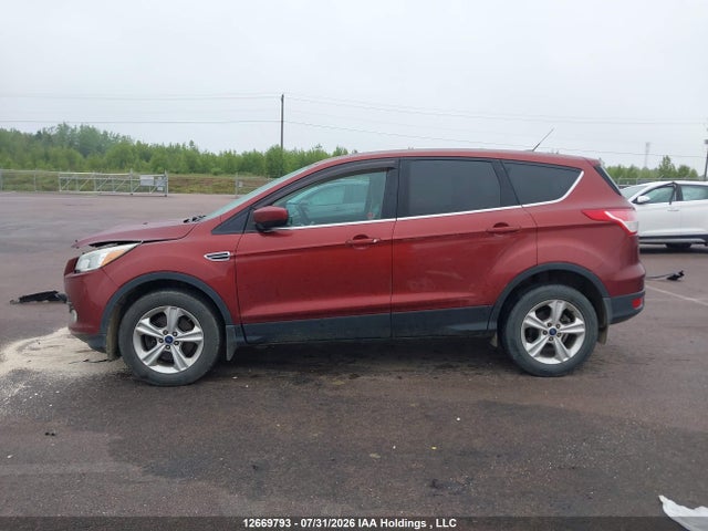 1FMCU9G98EUA64552 Ford ESCAPE SE