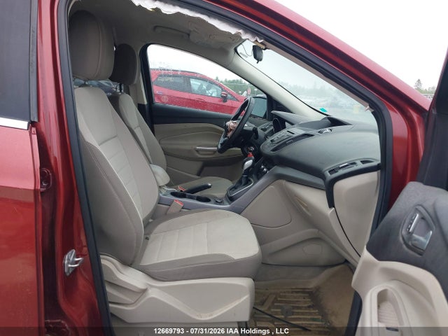 1FMCU9G98EUA64552 Ford ESCAPE SE
