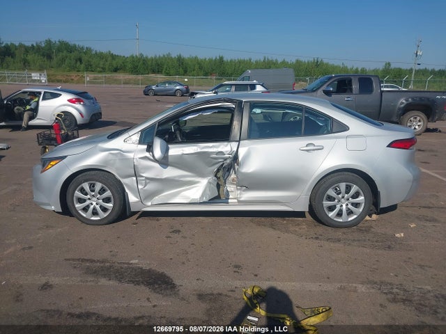 5YFBPRBE8LP010089 Toyota COROLLA LE
