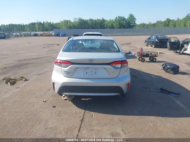 5YFBPRBE8LP010089 Toyota COROLLA LE