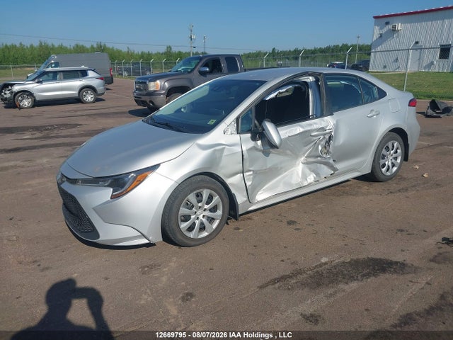 5YFBPRBE8LP010089 Toyota COROLLA LE