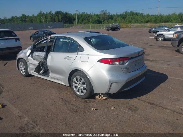 5YFBPRBE8LP010089 Toyota COROLLA LE