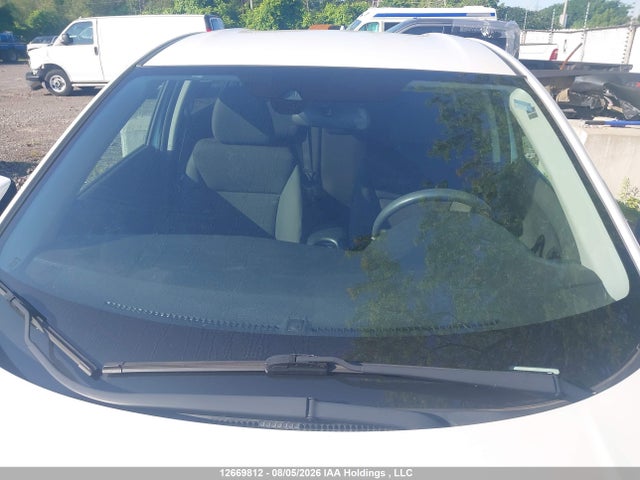 3CZRU6H34MM102752 Honda HR-V LX