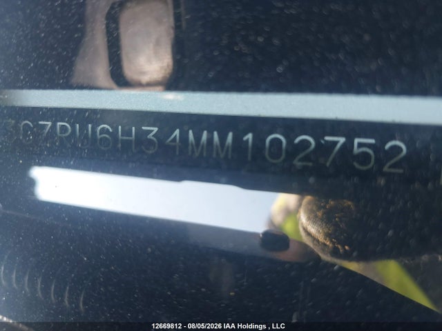 3CZRU6H34MM102752 Honda HR-V LX