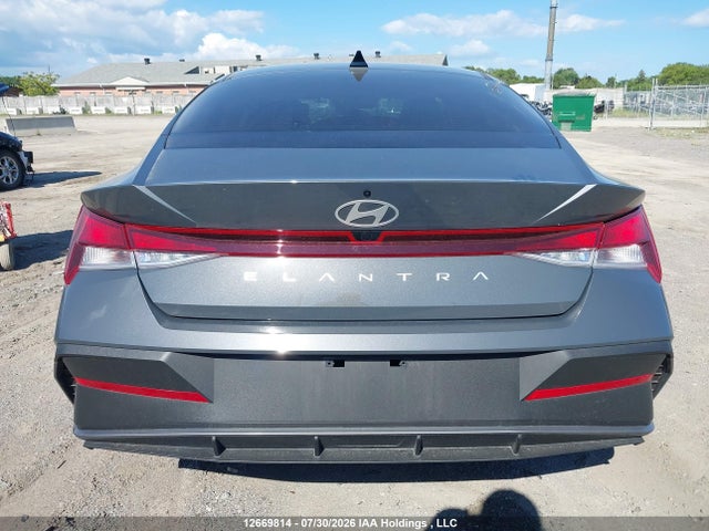 2025 Hyundai Elantra Sel Sport მანქანა იყიდება აუქციონზე, vin: KMHLM4DG3SU042976, აუქციონის ნომერი: 12669814