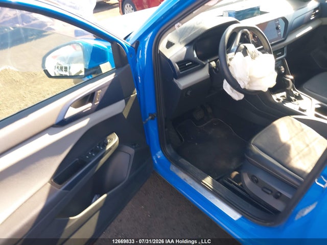 12669833 :رقم المزاد ، 3VVWX7B26NM030509 vin ، 2022 Volkswagen Taos Comfortline مزاد بيع