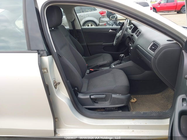2012 Volkswagen Jetta S მანქანა იყიდება აუქციონზე, vin: 3VW2K7AJ4CM316213, აუქციონის ნომერი: 12669837