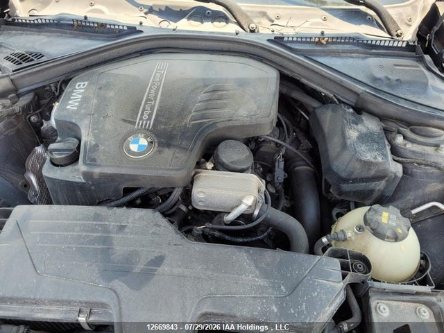 WBA8E3G58GNT75880 BMW 328 Xi Sulev