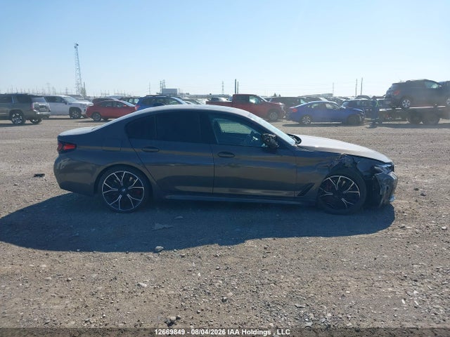 BMW 540 XI 2022 WBA73BJ02NCJ52784 Image 13