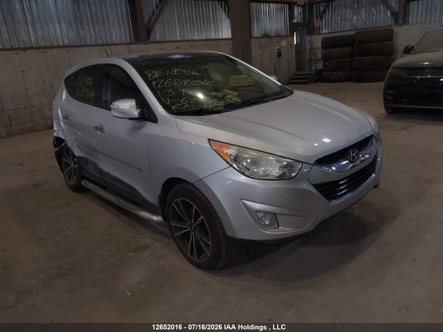 12652016 :رقم المزاد ، KM8JUCAC6DU629663 vin ، 2013 Hyundai Tucson Limited مزاد بيع