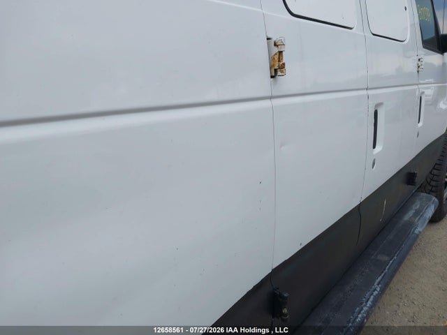 Ford E-250 Commercial 2014 1FTNE2EW0EDB01359 Image 21