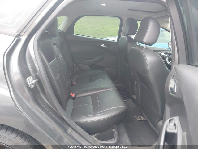 Ford FOCUS SE 2015 1FADP3K26FL257660 Image 8