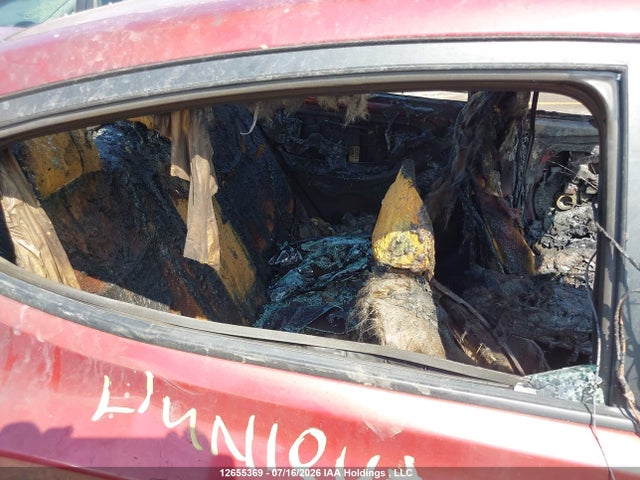 5NPDH4AE8GH741246 Hyundai ELANTRA GL