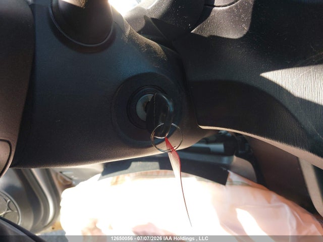 VNKJTUD37EA008421 Toyota Yaris Ce