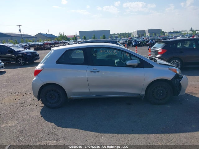VNKJTUD37EA008421 Toyota Yaris Ce