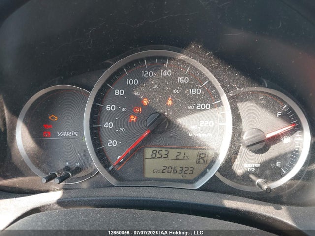 VNKJTUD37EA008421 Toyota Yaris Ce
