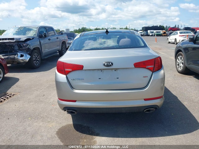 12657972 :رقم المزاد ، KNAGM4A77D5339334 vin ، 2013 Kia Optima Lx/lx+ مزاد بيع