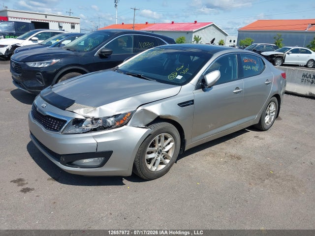 12657972 :رقم المزاد ، KNAGM4A77D5339334 vin ، 2013 Kia Optima Lx/lx+ مزاد بيع