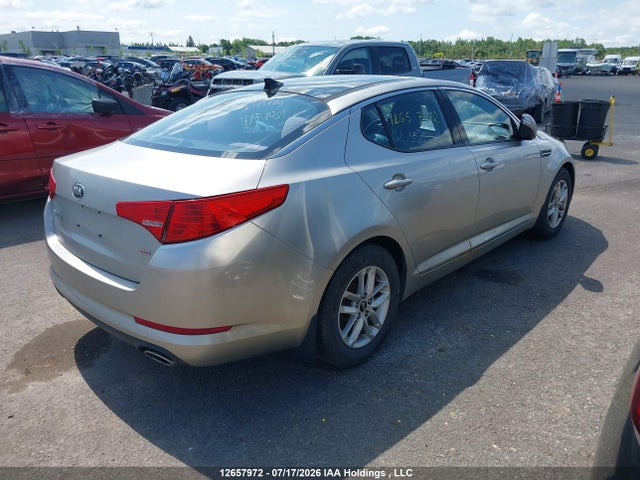 12657972 :رقم المزاد ، KNAGM4A77D5339334 vin ، 2013 Kia Optima Lx/lx+ مزاد بيع