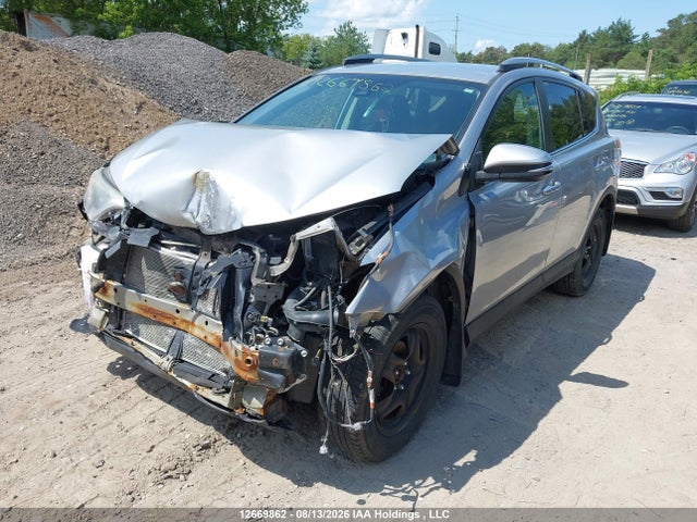 Toyota RAV4 LE 2017 2T3BFREV9HW572045 Image 2
