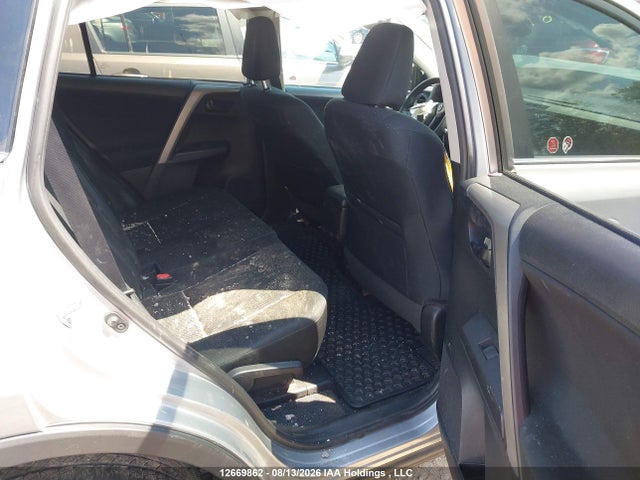 Toyota RAV4 LE 2017 2T3BFREV9HW572045 Image 8