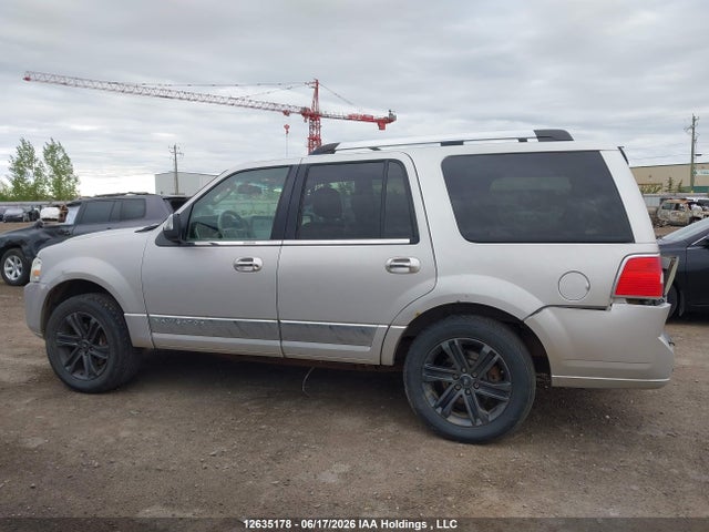Продажа на аукционе авто 2007 Lincoln Navigator Ultimate, vin: 5LMFU28517LJ08851, номер лота: 12635178