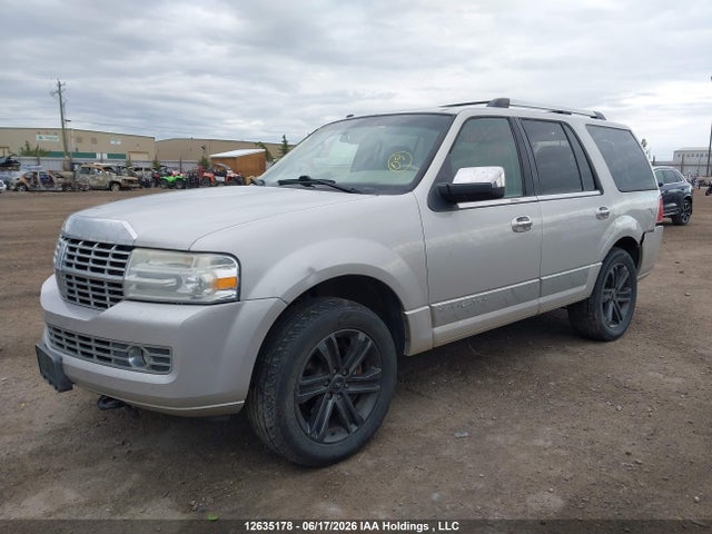 Продажа на аукционе авто 2007 Lincoln Navigator Ultimate, vin: 5LMFU28517LJ08851, номер лота: 12635178