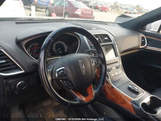 2018 Lincoln Mkx Reserve მანქანა იყიდება აუქციონზე, vin: 2LMPJ8LR4JBL26162, აუქციონის ნომერი: 12661941