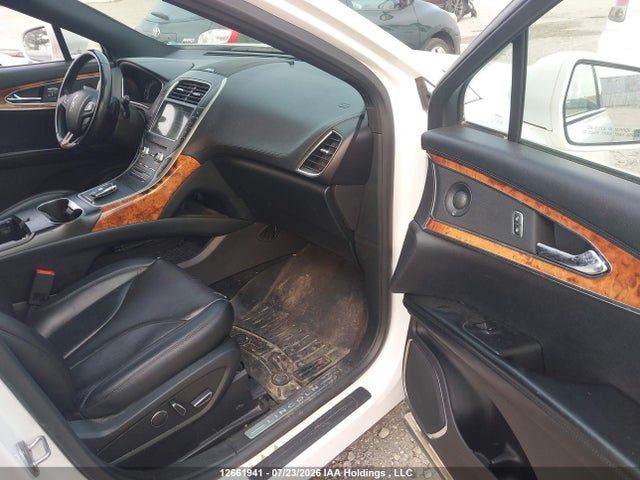 2018 Lincoln Mkx Reserve მანქანა იყიდება აუქციონზე, vin: 2LMPJ8LR4JBL26162, აუქციონის ნომერი: 12661941