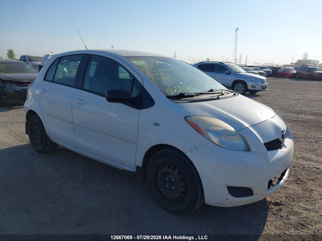 2010 Toyota Yaris Le მანქანა იყიდება აუქციონზე, vin: JTDKT4K33A5305625, აუქციონის ნომერი: 12667069