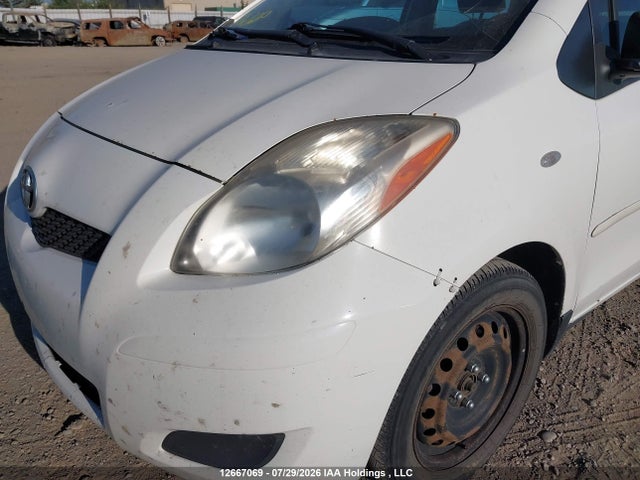 12667069 :رقم المزاد ، JTDKT4K33A5305625 vin ، 2010 Toyota Yaris Le مزاد بيع
