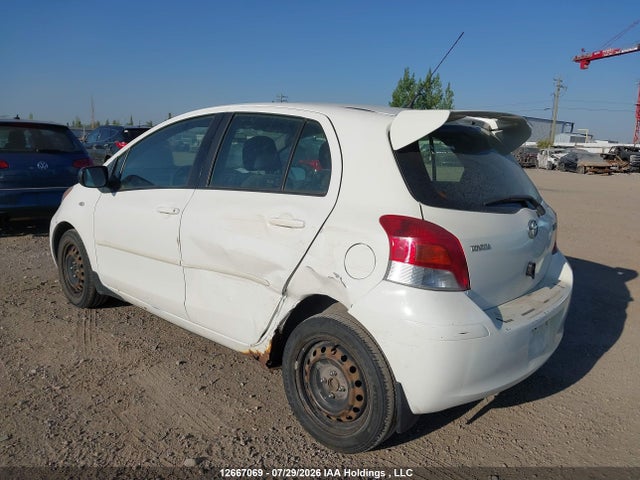 12667069 :رقم المزاد ، JTDKT4K33A5305625 vin ، 2010 Toyota Yaris Le مزاد بيع
