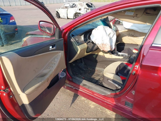 12650273 :رقم المزاد ، 5NPEB4AC1BH088322 vin ، 2011 Hyundai Sonata Gl/gls مزاد بيع