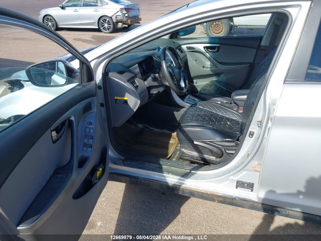 12669879 :رقم المزاد ، 5NPDH4AEXCH089675 vin ، 2012 Hyundai Elantra Gls/limited مزاد بيع